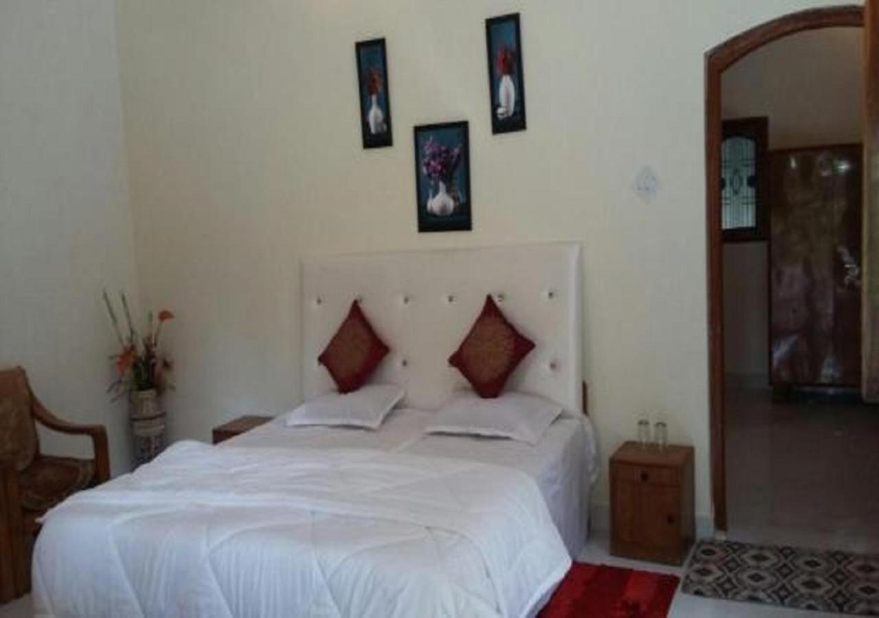 Adb Rooms Ashoka Resort Tala  Ngoại thất bức ảnh